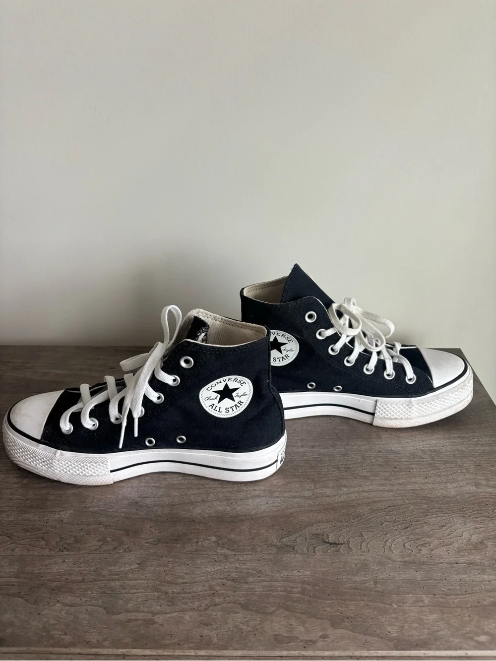 Converse Women’s Chuck Taylor All Star Canvas Platform High Top Sneaker - Picture 2 of 4